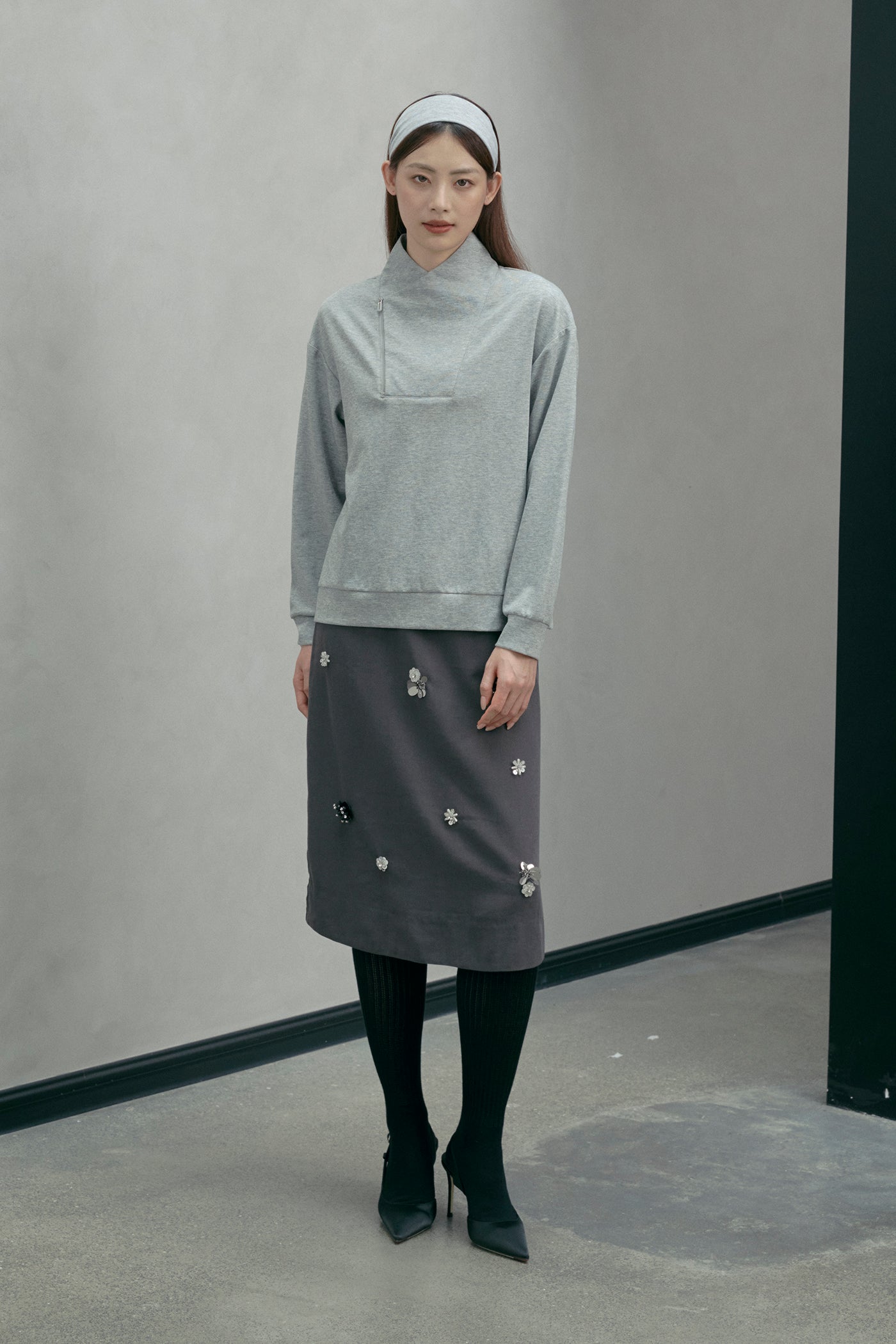 COTTONINKSTUDIO - Grey Ilia