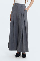 Grey Tyas