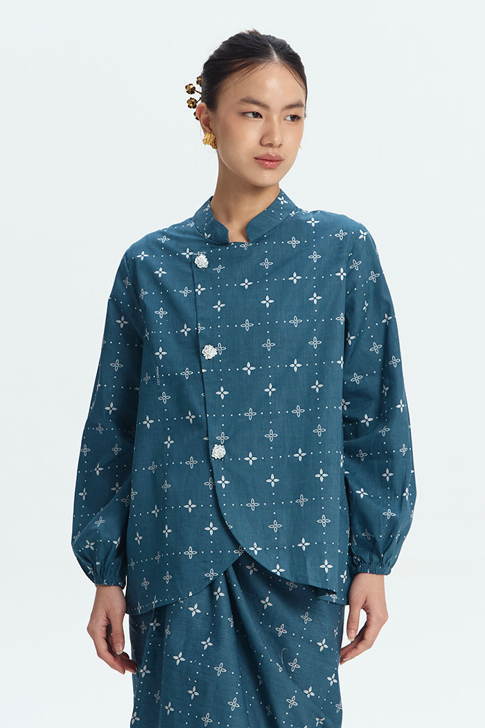 Jarna Asoka Biru Laut