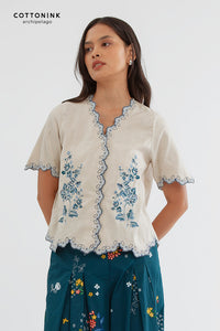 Layal Puspa Krem