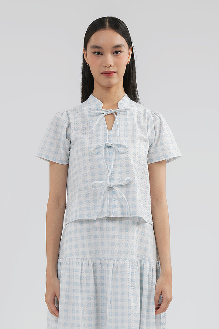 Light Blue Gingham Zweig
