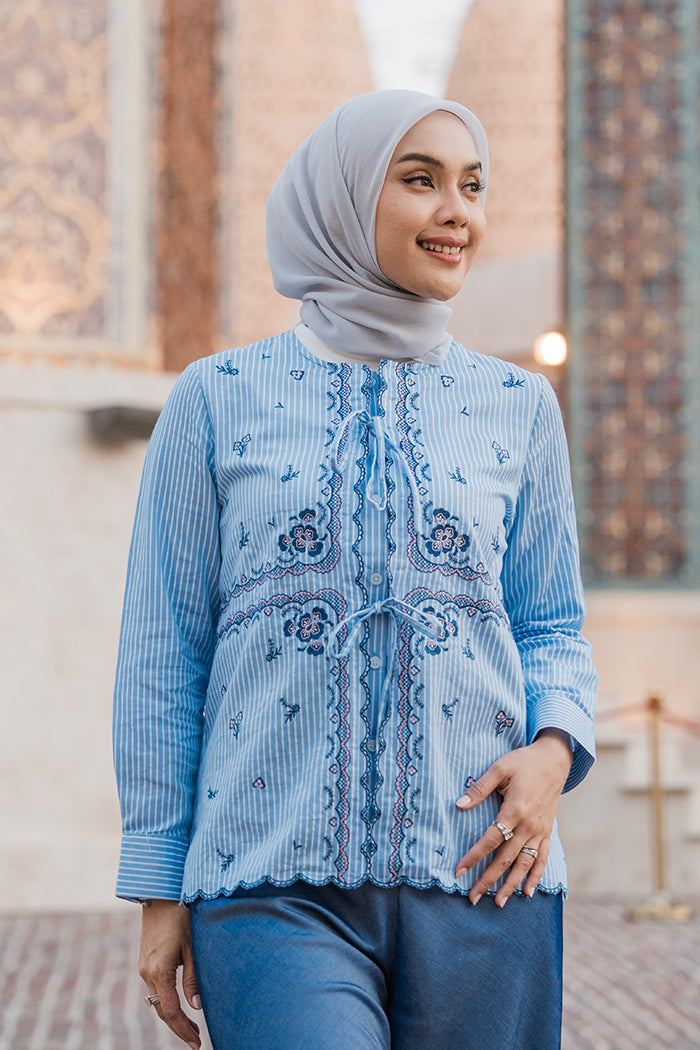 Light Blue Striped Diali