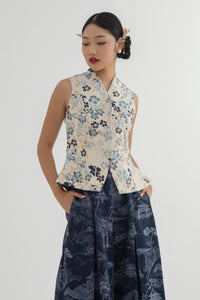 Navy Floral Lian