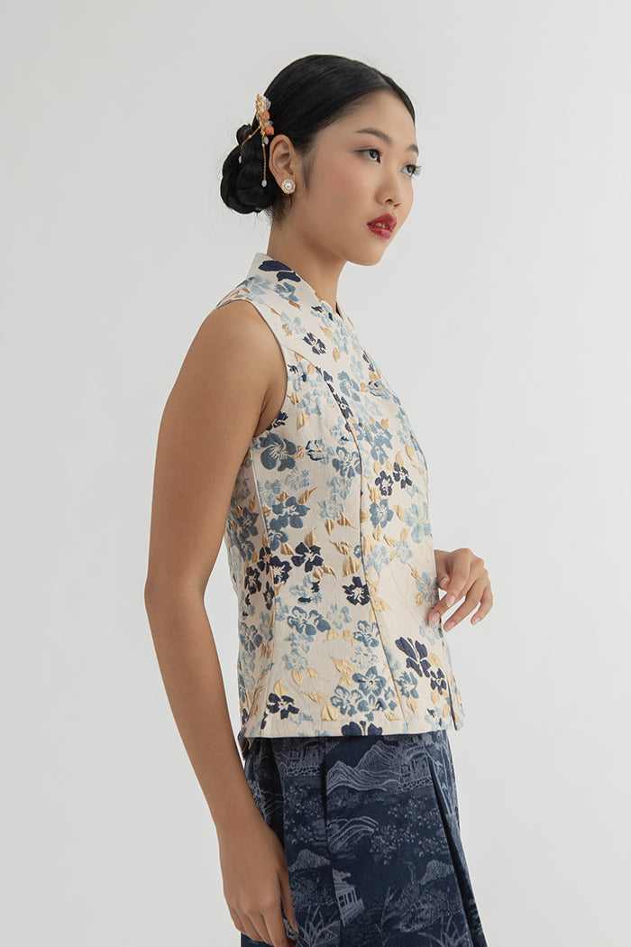 Navy Floral Lian