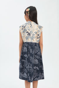 Navy Floral Riri