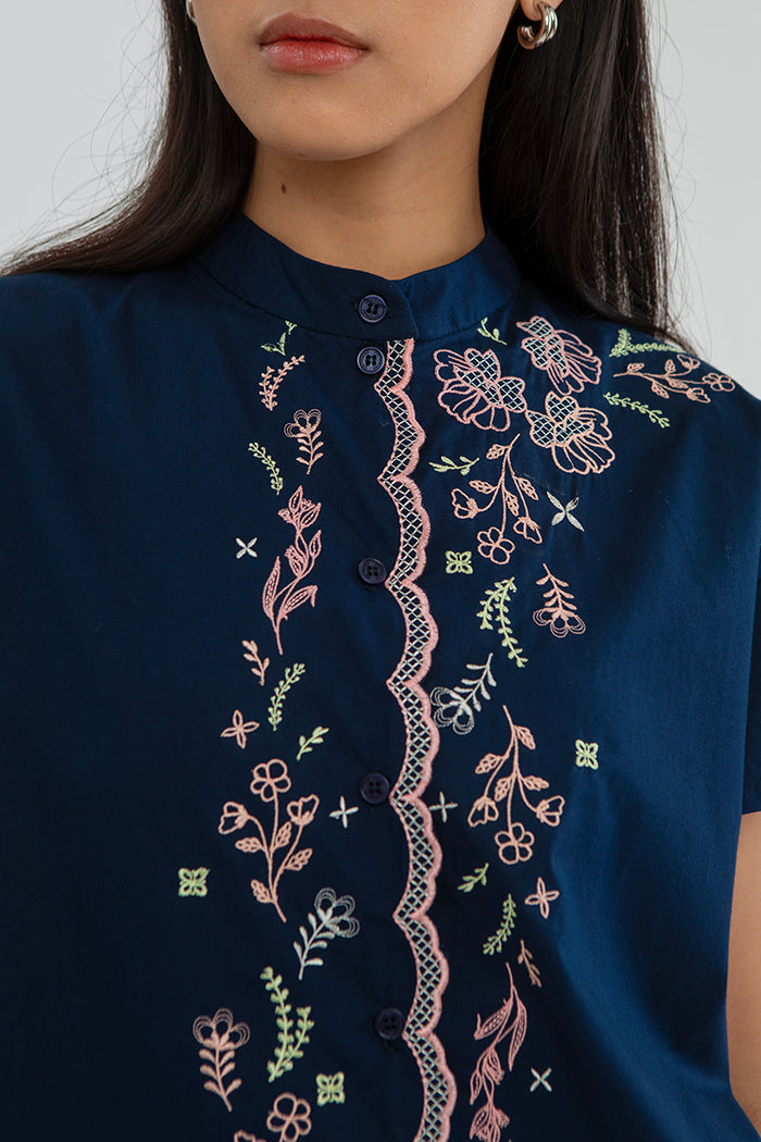 Navy Laima