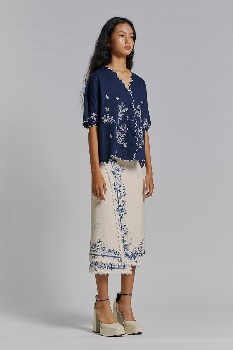 Navy Layal
