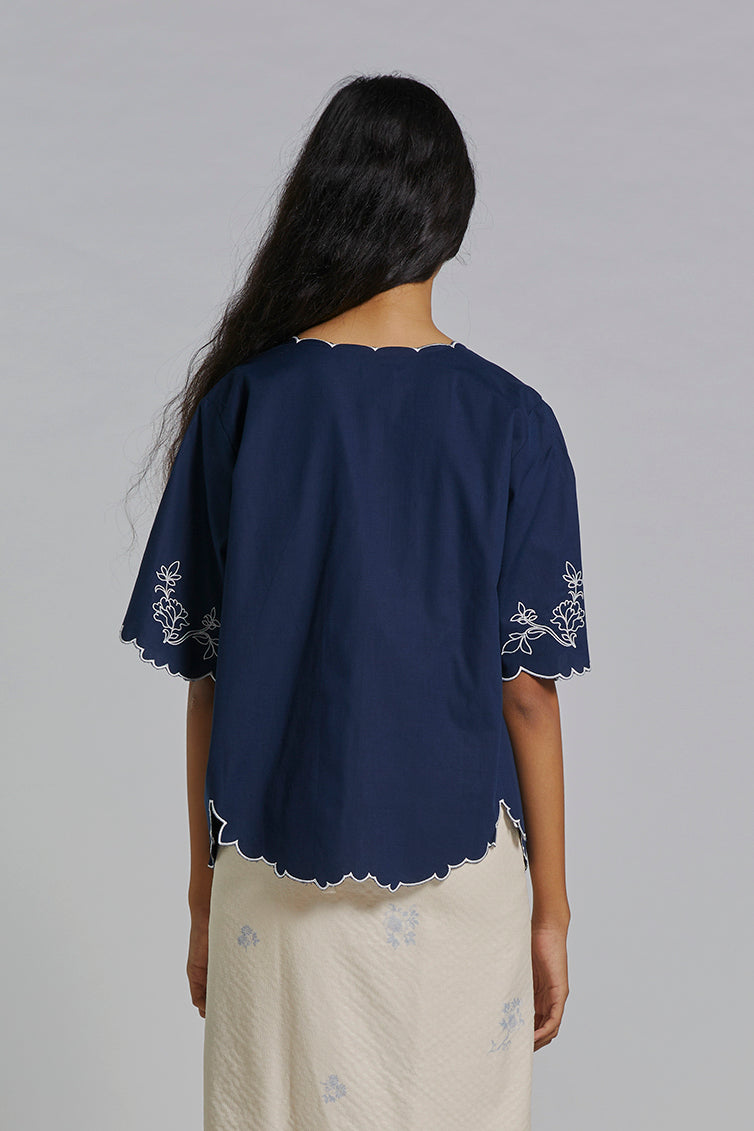 Navy Layal