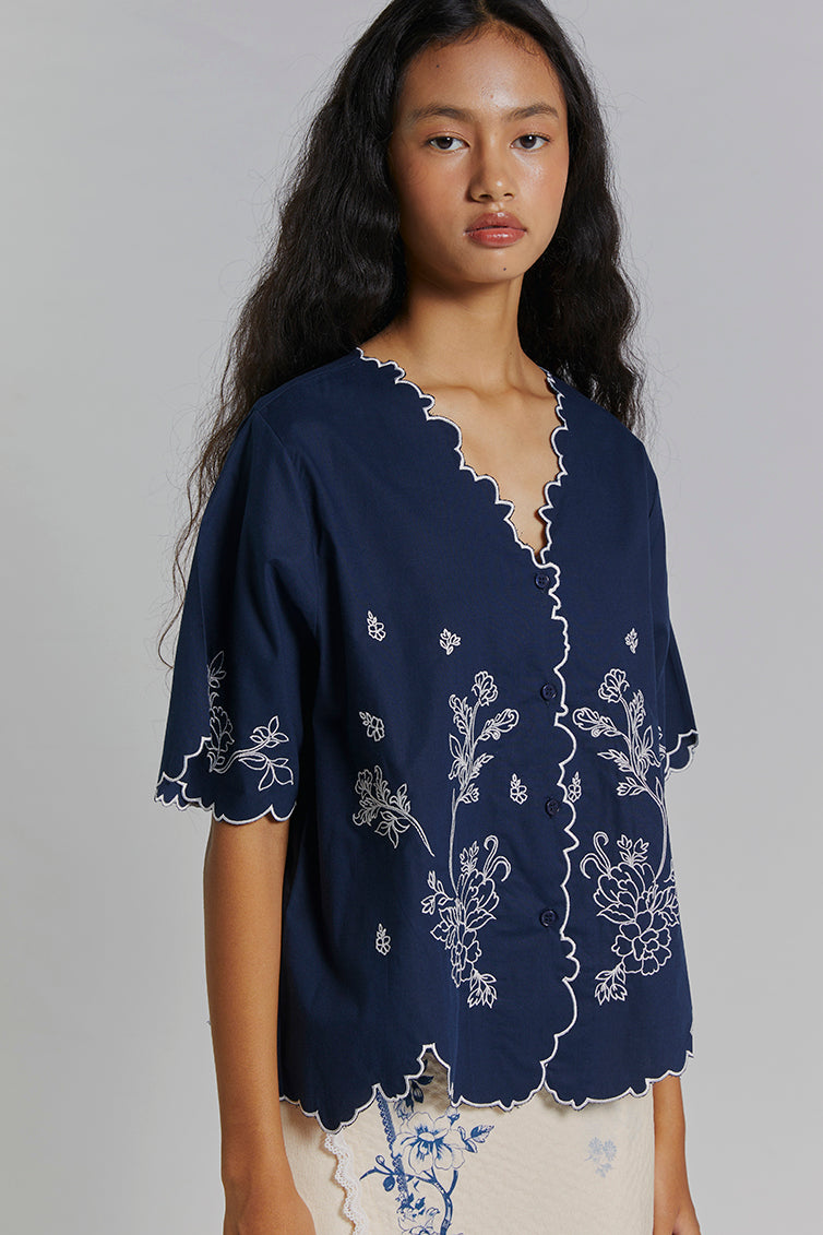 Navy Layal
