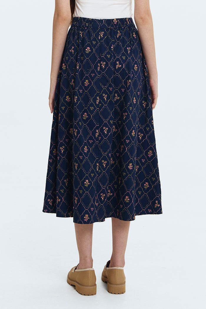 Navy Nivala