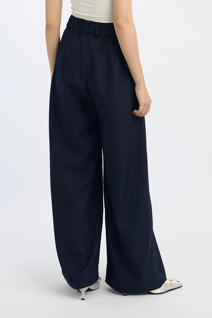 Navy Bolin