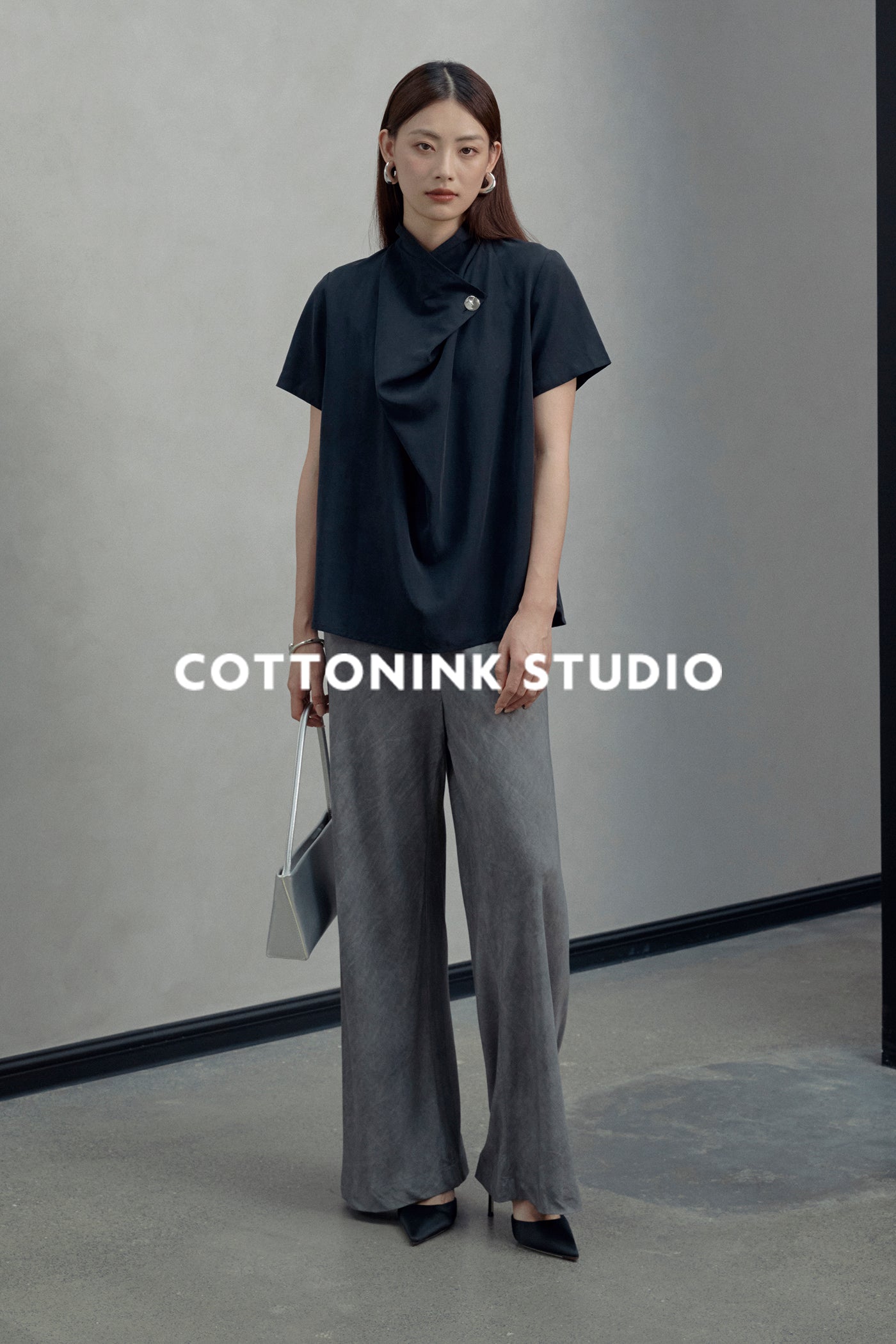 COTTONINKSTUDIO - Navy Crosa