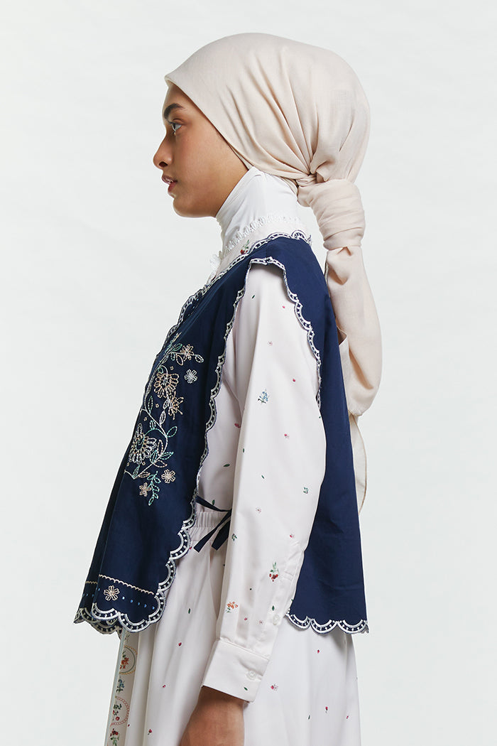 Navy Embroidery Sabya