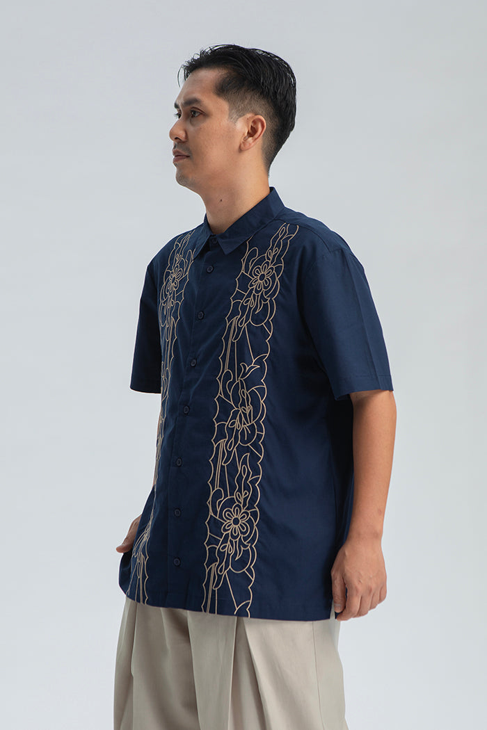 Navy Laith