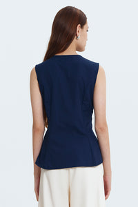 Navy Lucia