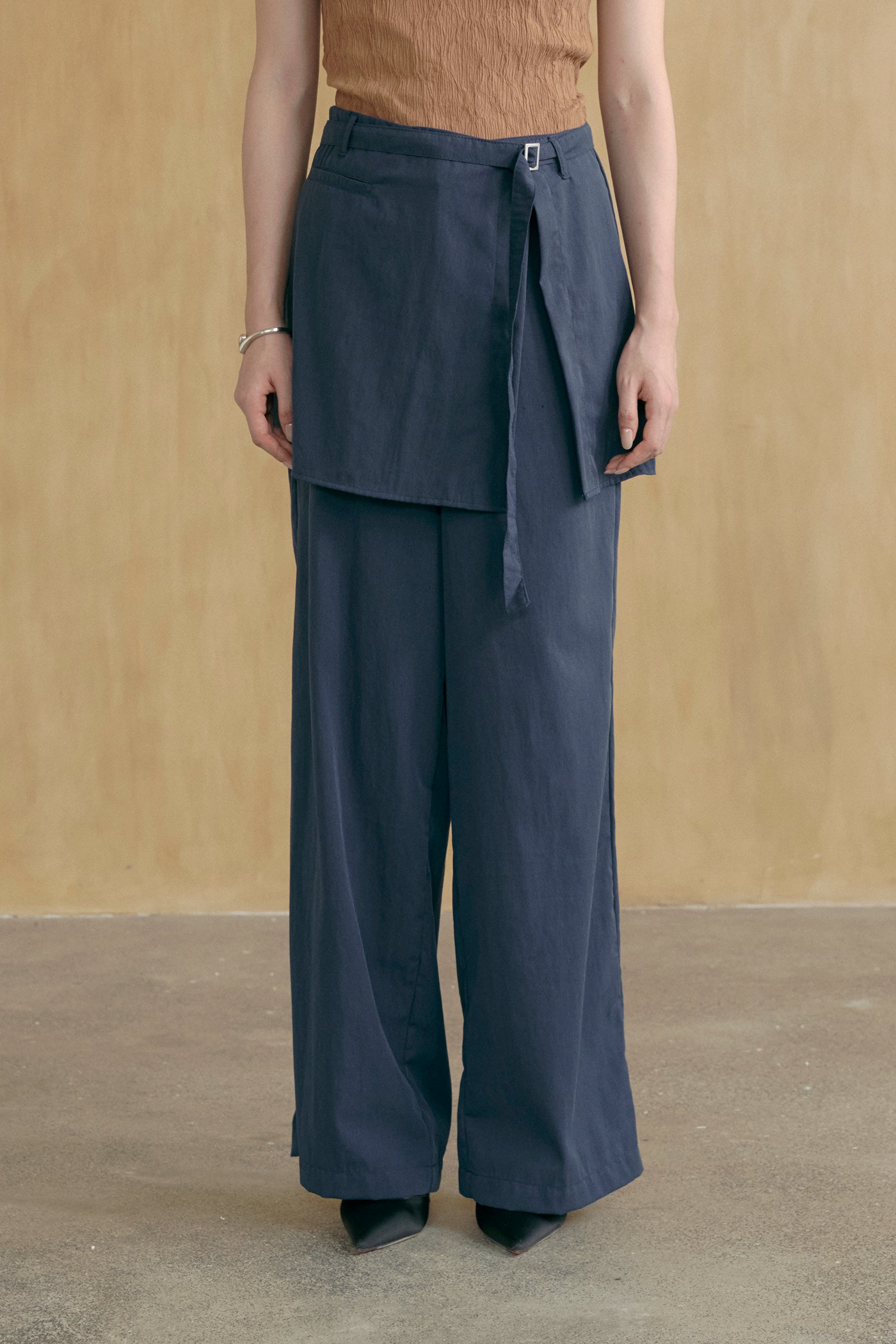 COTTONINKSTUDIO - Navy Nolani