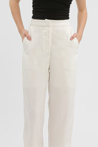 Off-white Tomberlin