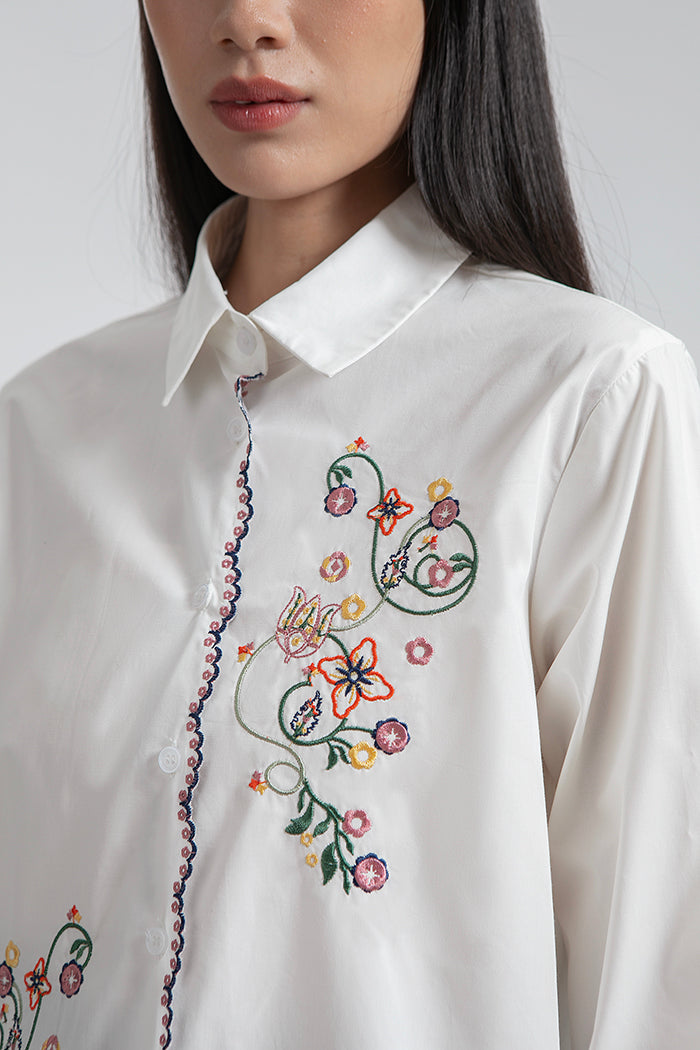 Off-white Embroidery Efta