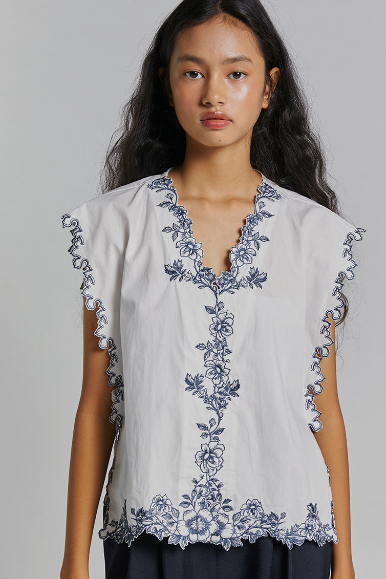 Off-white Floral Araceli