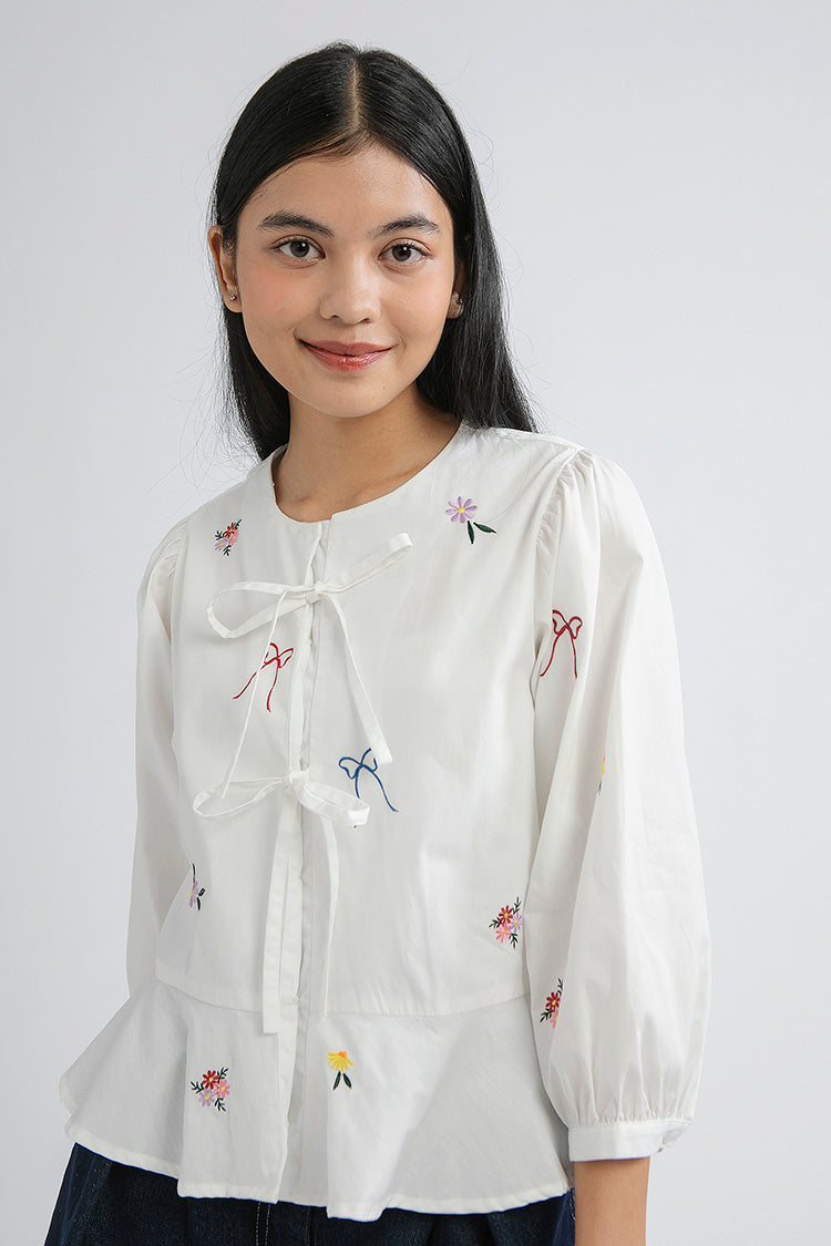 Off-white Floral Karila