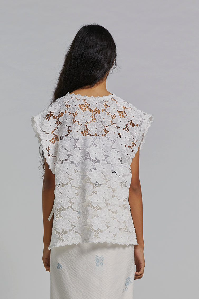 Off-white Lujain B