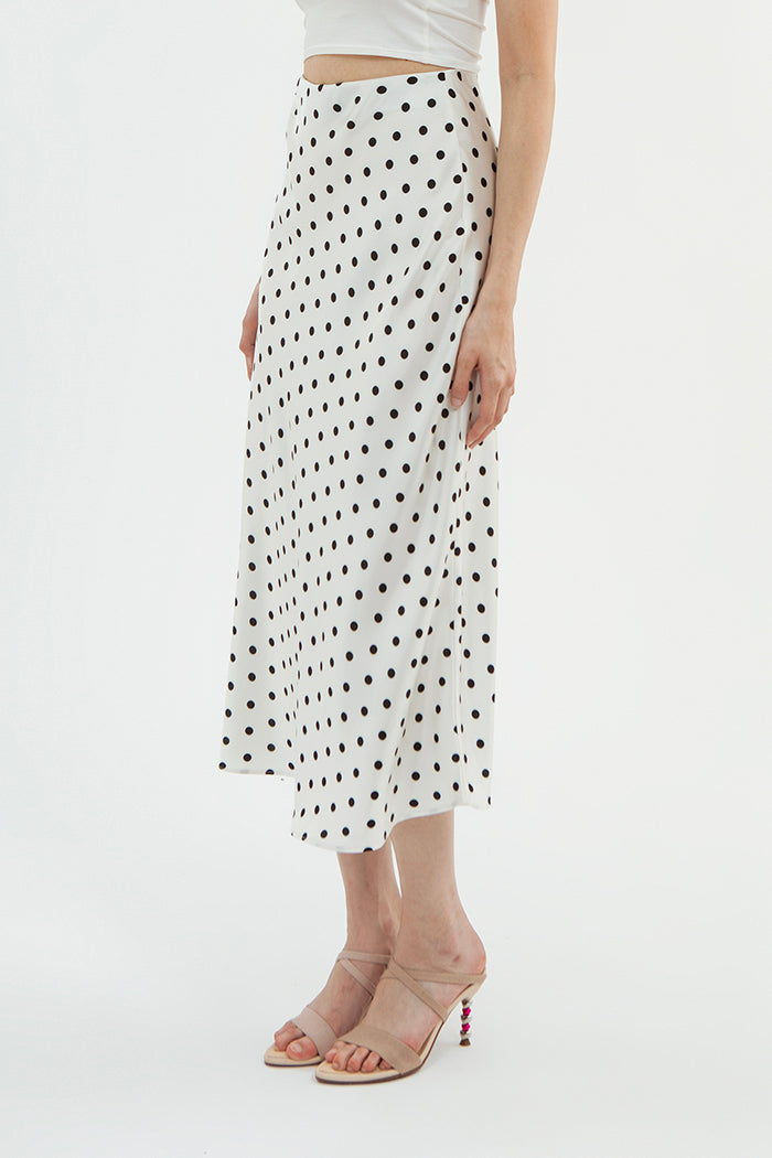 Off-white Polka Palais