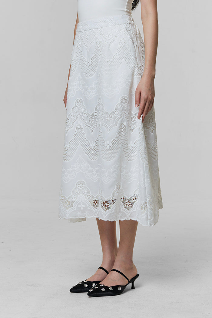 Off-white Scallop Eline A