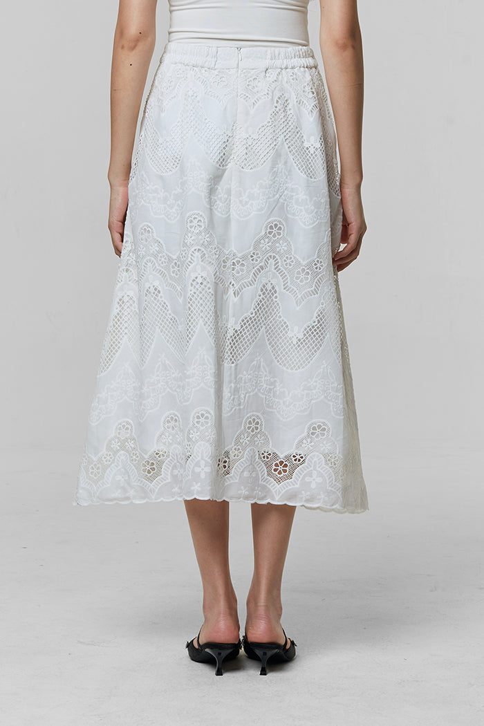 Off-white Scallop Eline A