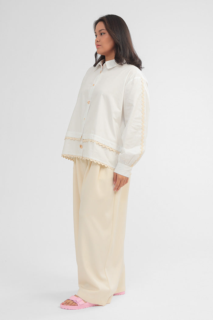 Off-white Tavana
