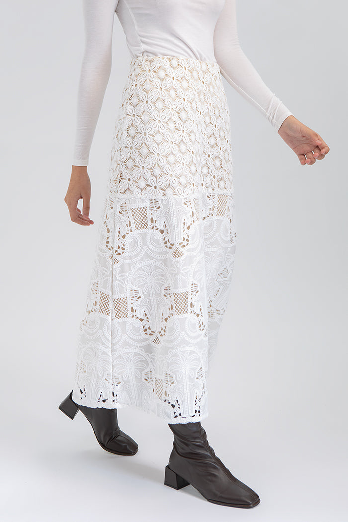 Off-white Embroidered Benna