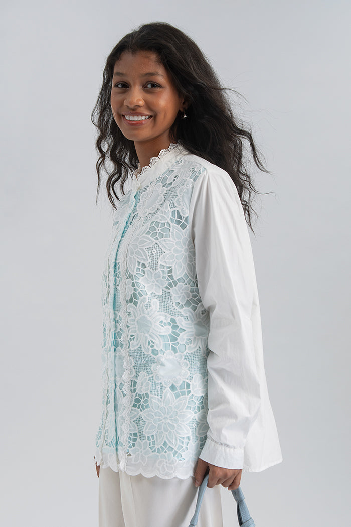 Off-white Embroidery Jana