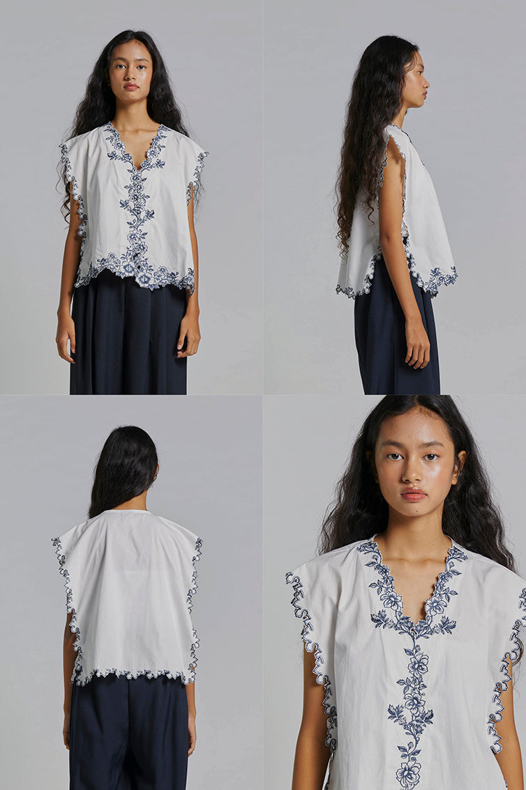 Off-white Floral Araceli