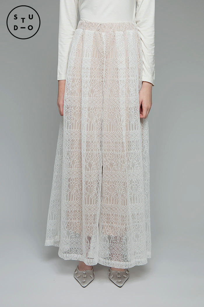 Off-white Layta