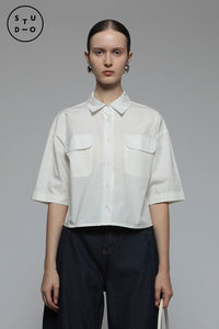 Off-white Column