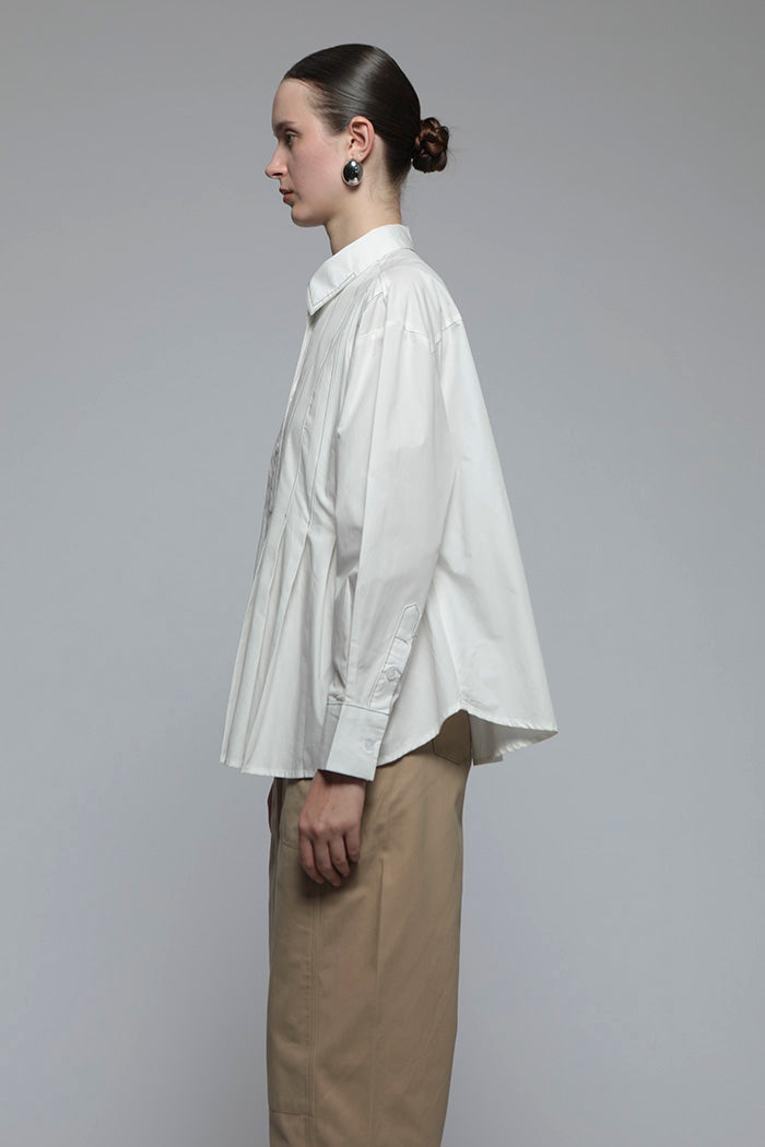 Off-white Pietra