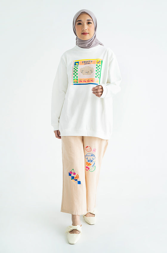 Syaline Hijab - Ollie Graphic Top Off-white