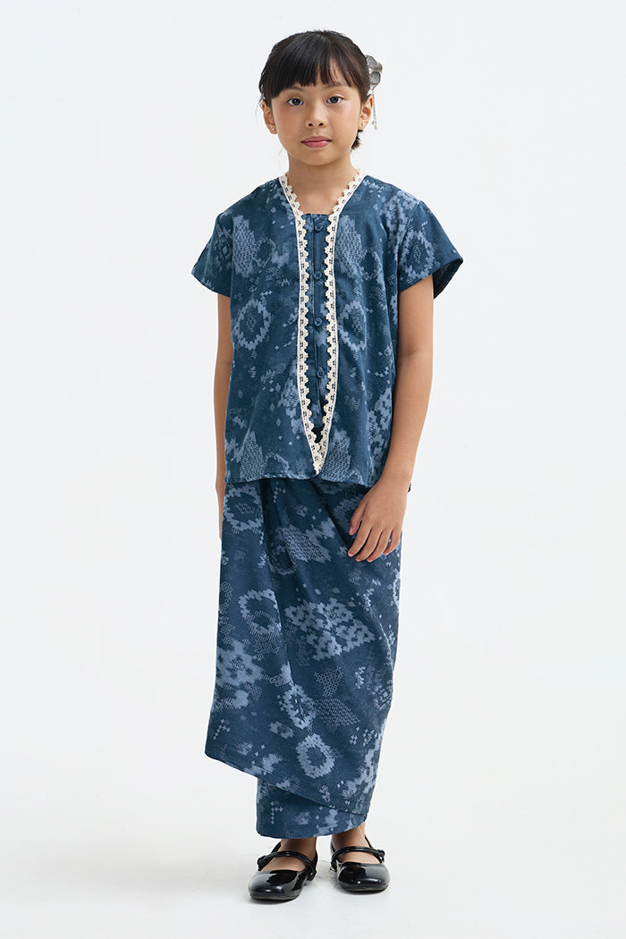 Sajani Jalin Biru Laut