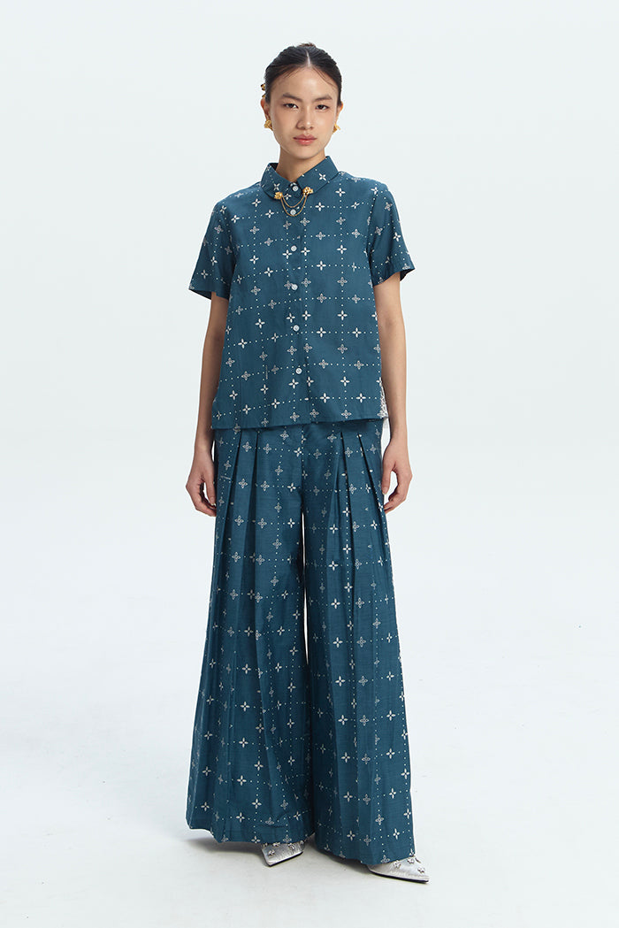 Sandra Asoka Biru Laut