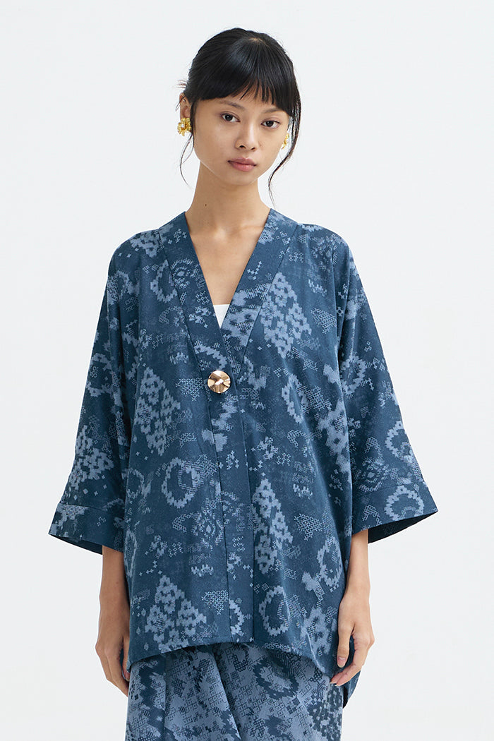 Sanjana Jalin Biru Laut