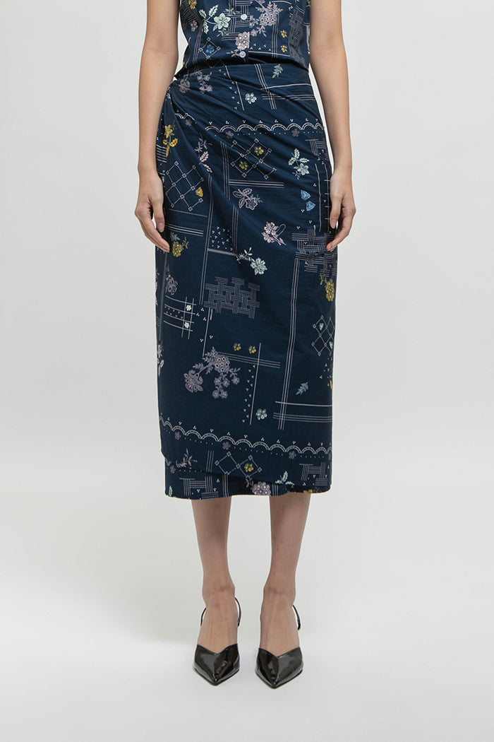 Saras Rekah Biru Laut