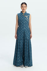 Tania Asoka Biru Laut