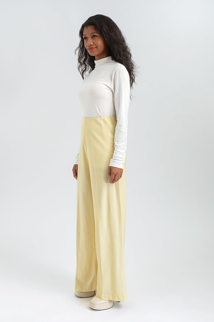 Yellow Pama