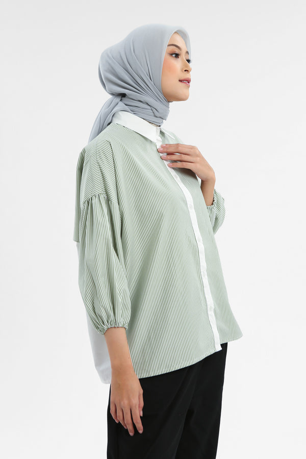 Syaline Hijab - Molly Shirt Green Stripe