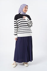 Syaline Hijab - Sweater Emma Black Stripes